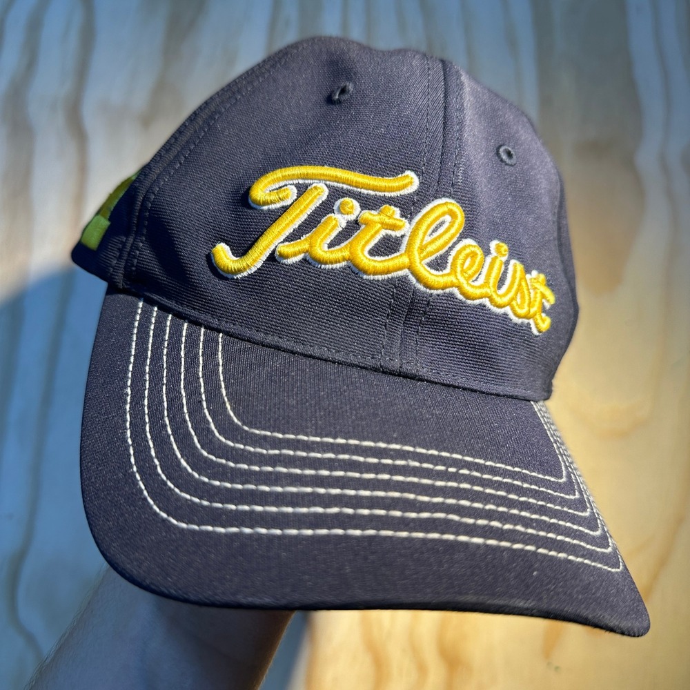 Titleist Michigan Wolverines Mens L-XL Navy Blue Golf Hat Forty Seven Brand